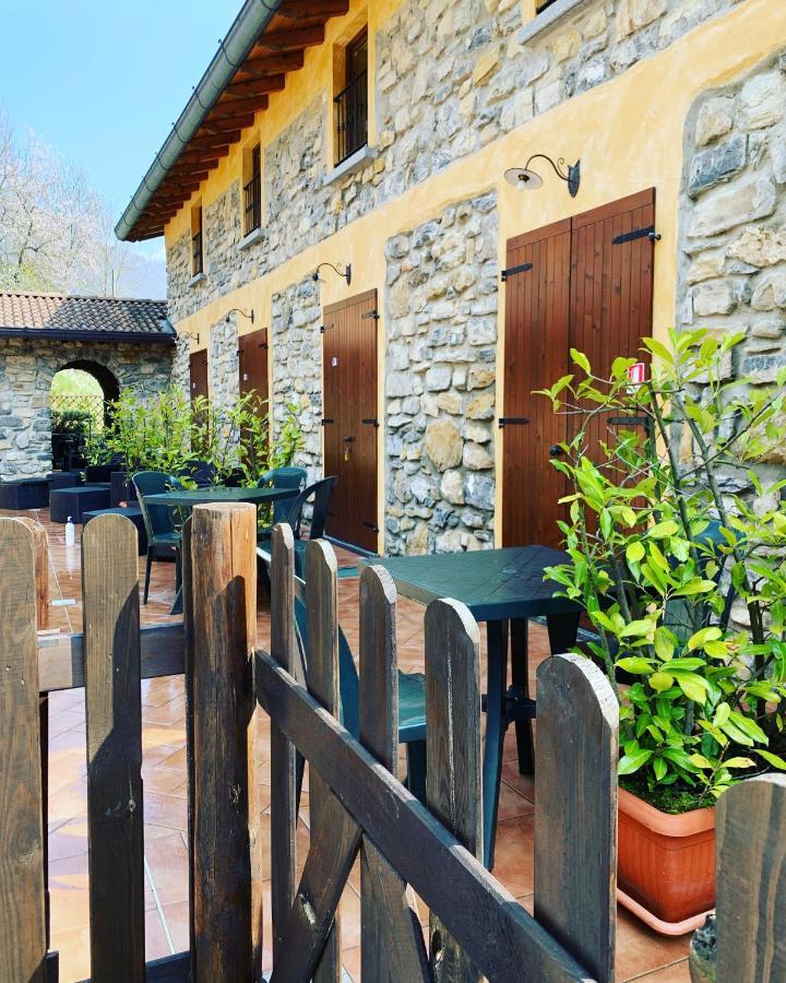 Agriturismo Il Talento Nella Quiete Castiglione dʼIntelvi Exterior foto
